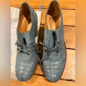 John Fluevog Light Blue Mezzo Della Lace-upruched Toe Leather Heal Size 9